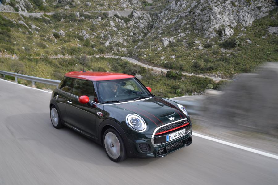  Mini Cooper S JCW 2015 года  (фото 13 из 30)